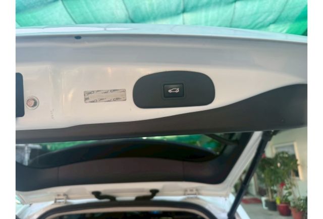 Mitsubishi OUTLANDER  第6張相片