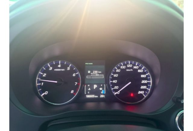 Mitsubishi OUTLANDER  第9張相片