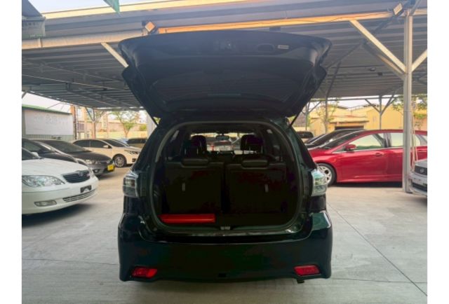 Toyota WISH  第3張相片