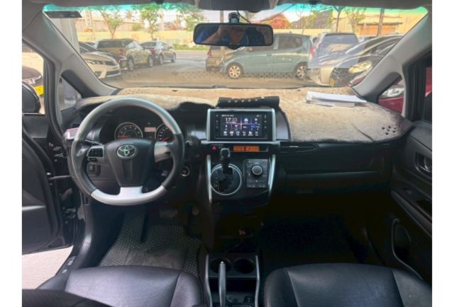 Toyota WISH  第7張相片