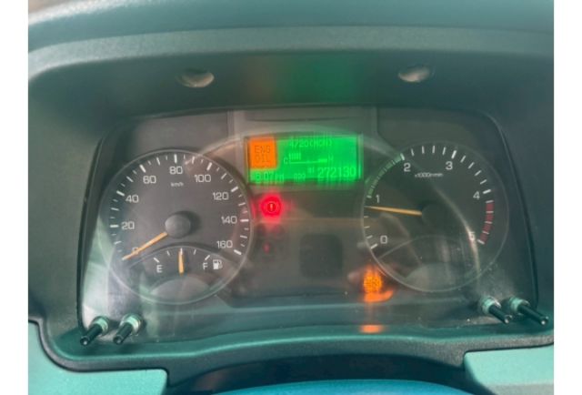 Mitsubishi CANTER  第10張相片