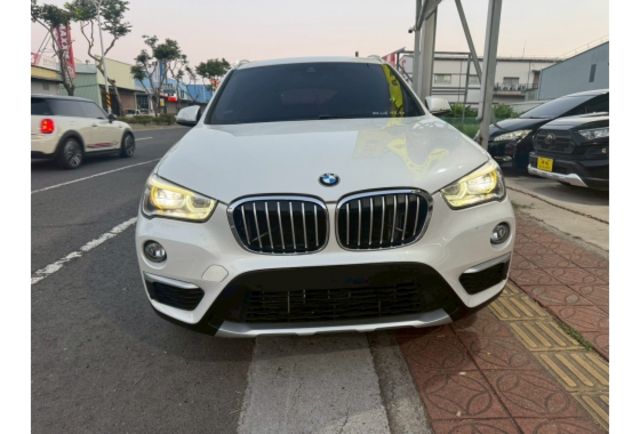 BMW X1  第3張相片