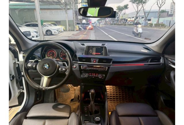 BMW X1  第6張相片