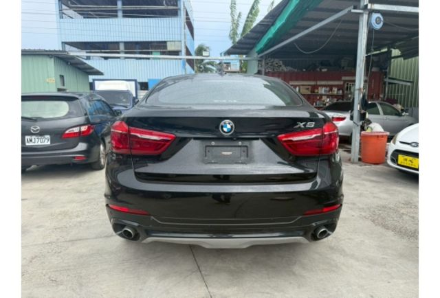 BMW X6  第4張相片