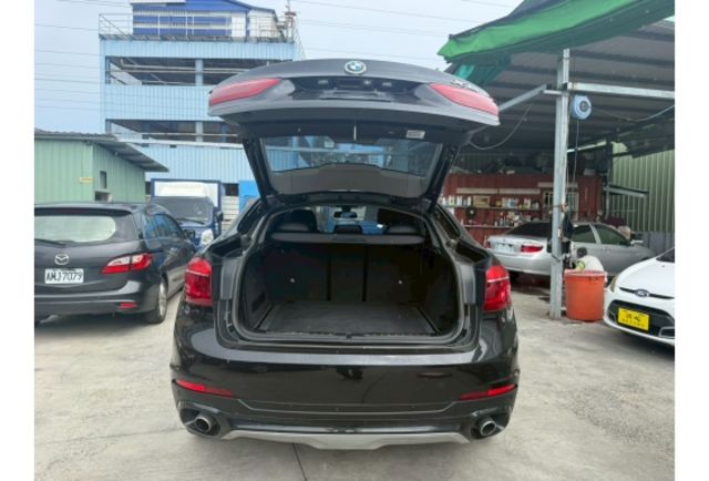 BMW X6  第5張相片