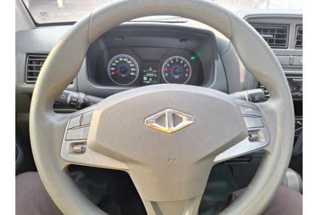 自排>自排>自排>定速板.方向盤撥鍵  第10張相片