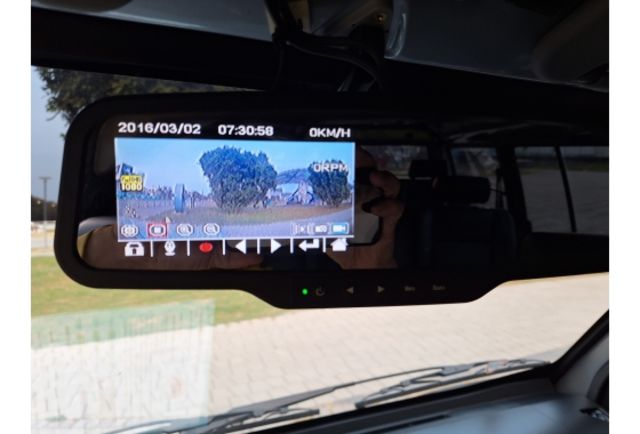 8人座客貨廂型車.原板件.原漆.里程保證  第6張相片