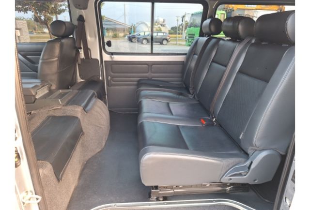 8人座客貨廂型車.原板件.原漆.里程保證  第10張相片