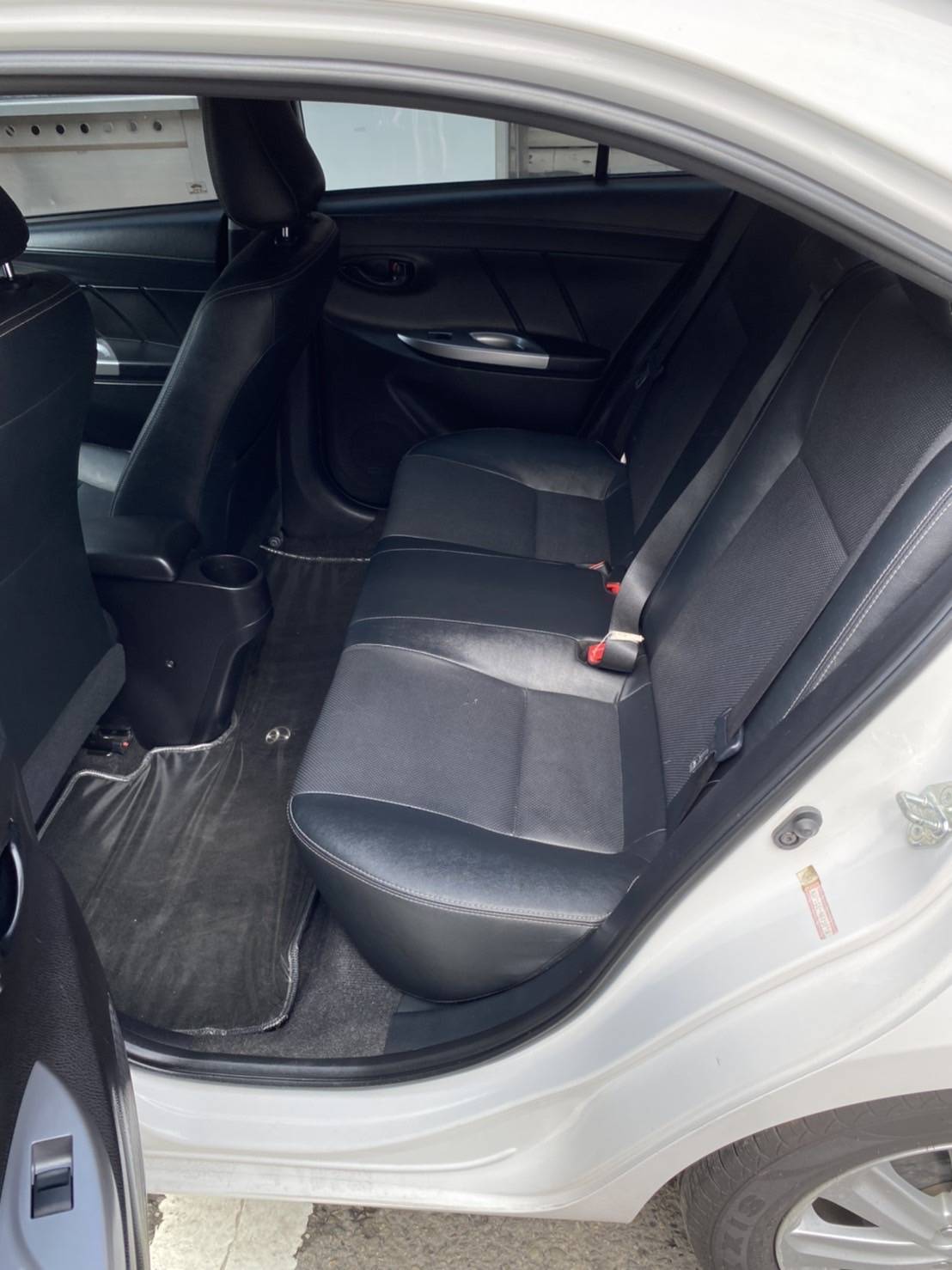 TOYOTA Vios 雅緻 (3代CVT)  第10張相片