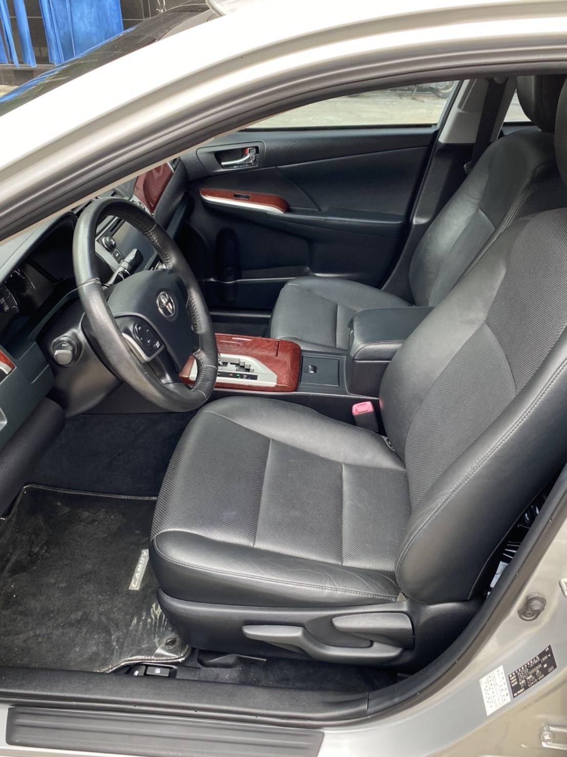 TOYOTA Camry 2.0 E (7代)  第2張相片