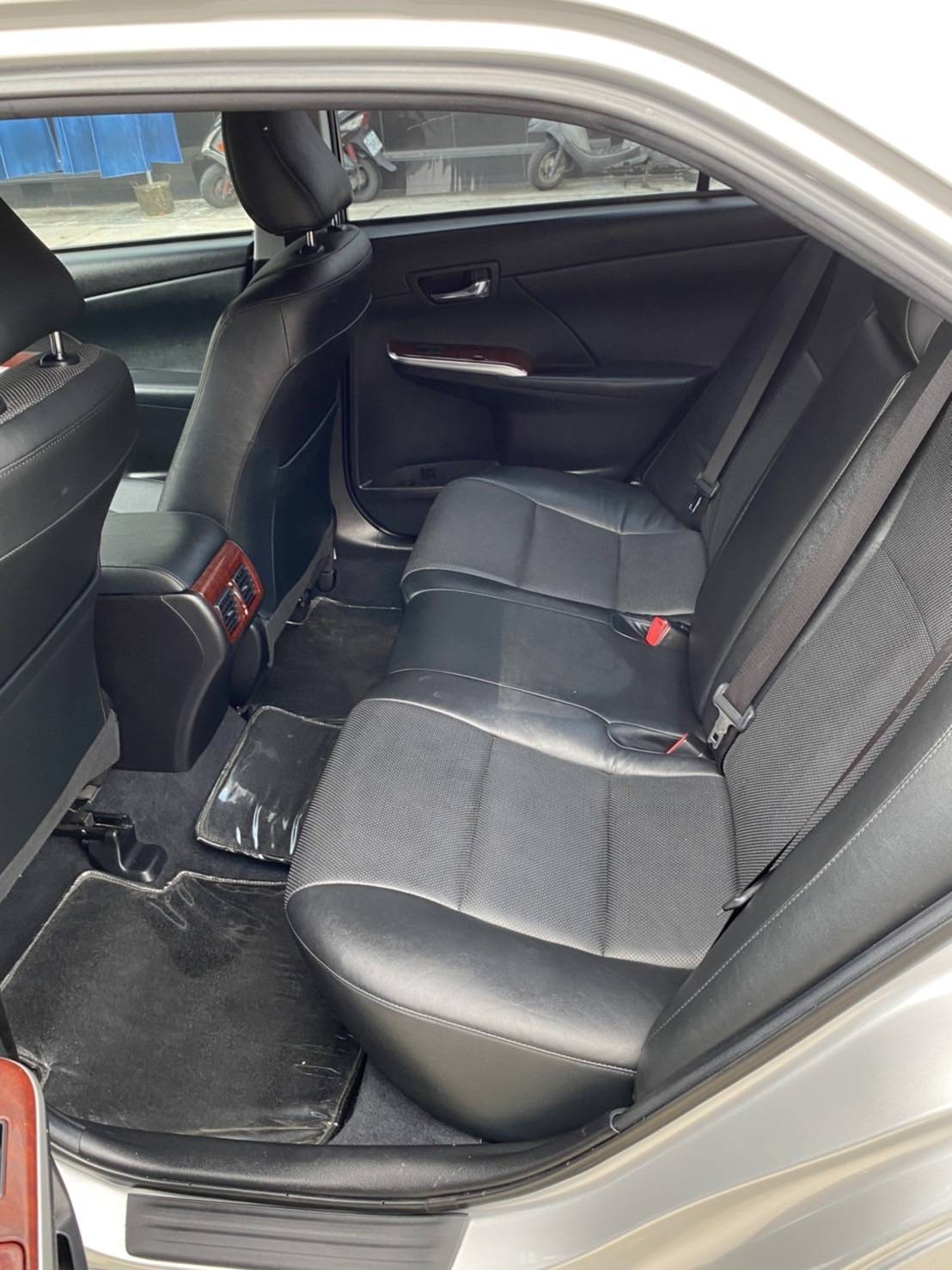 TOYOTA Camry 2.0 E (7代)  第4張相片