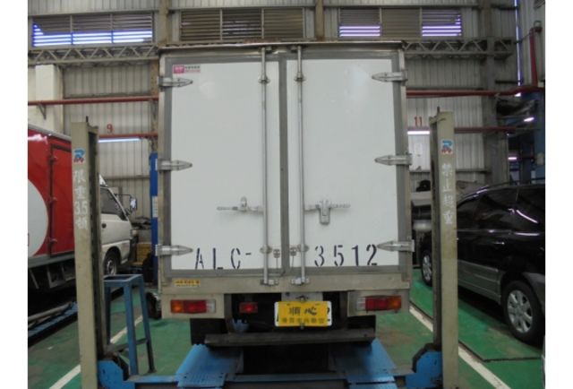 Mitsubishi DELICA  第6張相片
