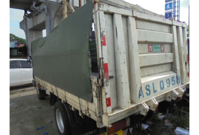 HINO 300  第3張相片