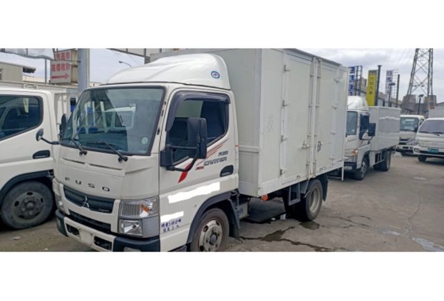 Mitsubishi CANTER  第1張相片