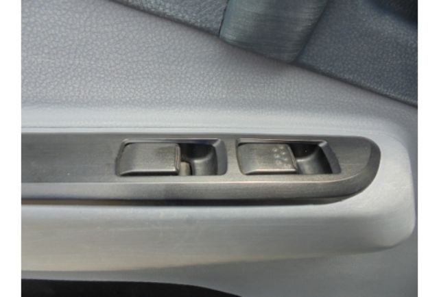 Mitsubishi CANTER  第7張相片