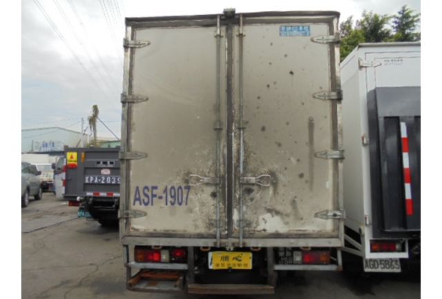HINO 300  第6張相片