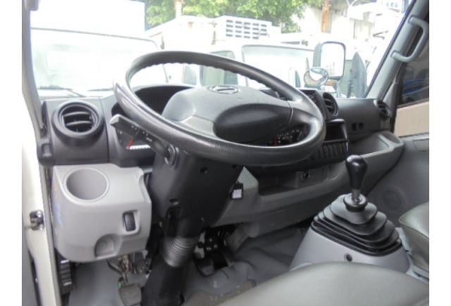 HINO 300  第8張相片