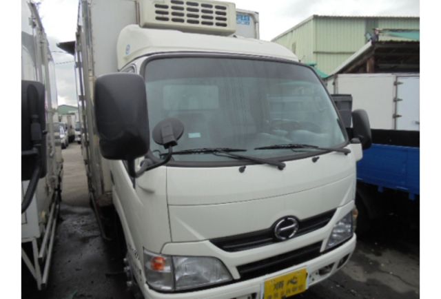 HINO 300  第2張相片