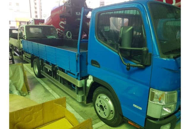 Mitsubishi CANTER  第1張相片