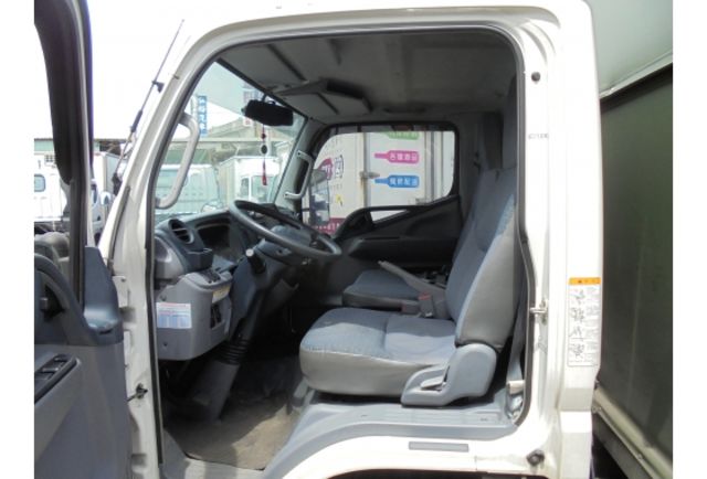 Mitsubishi CANTER  第7張相片
