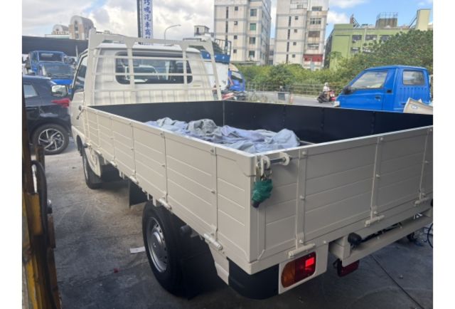 Mitsubishi DELICA  第3張相片