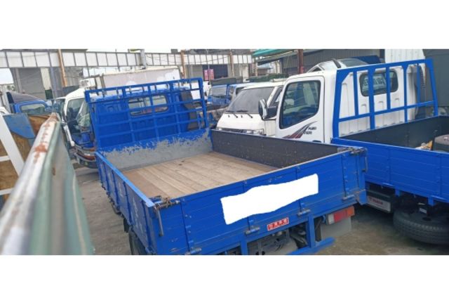 Mitsubishi CANTER  第4張相片