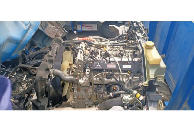 Mitsubishi CANTER  第6張相片