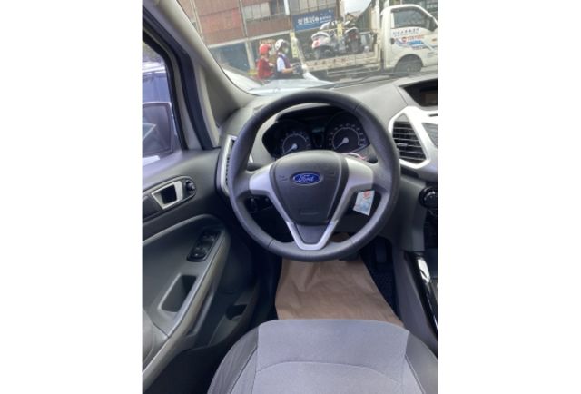 Ford ECOSPORT  第6張相片
