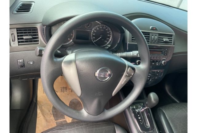 Nissan TIIDA C12 GH  第6張相片
