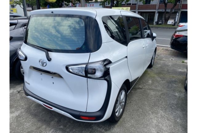 Toyota SIENTA  第4張相片