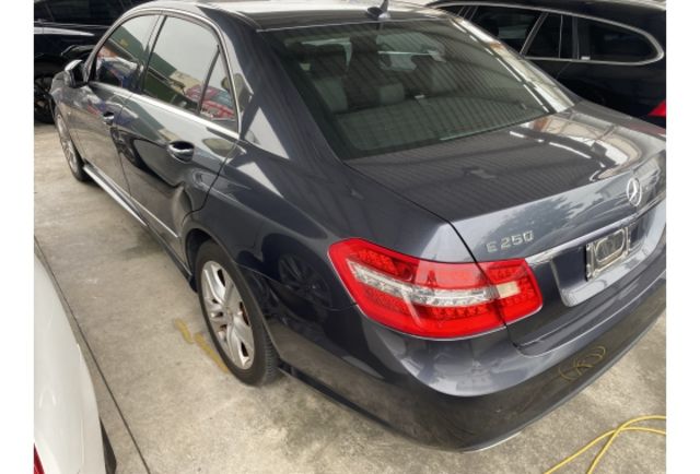 Benz E250 CGI  第3張相片