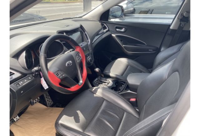 Hyundai SANTAFE  第5張相片