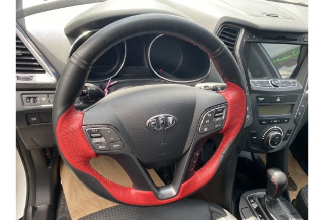 Hyundai SANTAFE  第6張相片