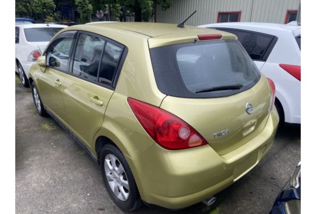 Nissan TIIDA  第3張相片