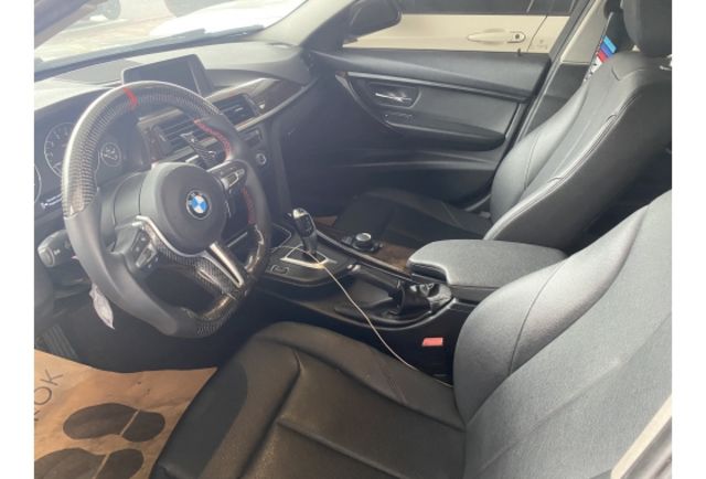 BMW 328I  第6張相片
