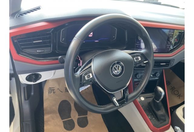 Volkswagen POLO  第6張相片