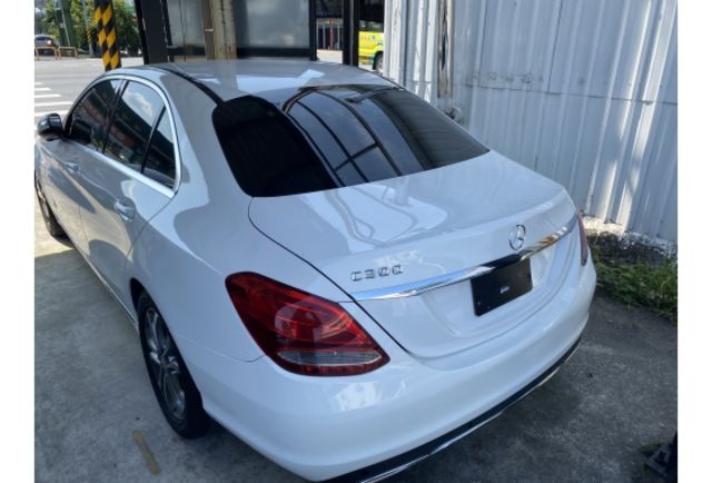 Benz C300  第3張相片