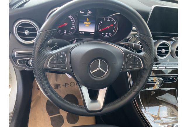 Benz C300  第6張相片