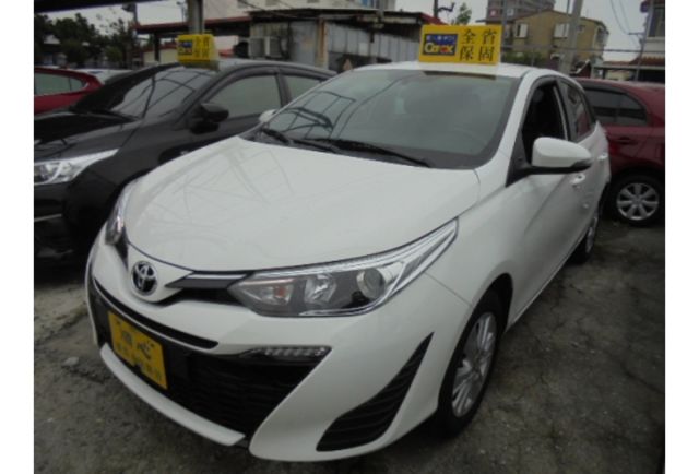 Toyota YARIS  第2張相片