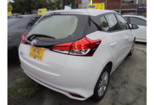 Toyota YARIS  第4張相片