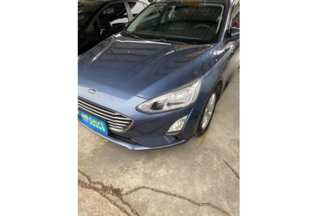 Ford FOCUS ST  第1張相片