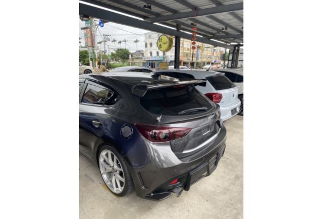 Mazda MAZDA3  第3張相片