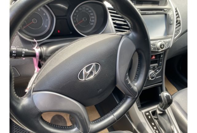 Hyundai ELANTRA  第6張相片