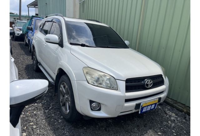 Toyota RAV4  第2張相片