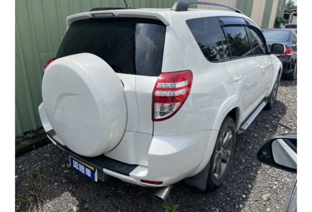 Toyota RAV4  第4張相片