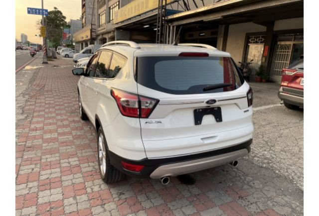 2018年KUGA 1.5 原鈑件 認證車 里程保證 一手車  第6張相片