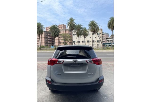 2014年RAV4頂級2.0Ei代步車 一手車 原版件 里程保證 實車實價 保證有車  第5張相片