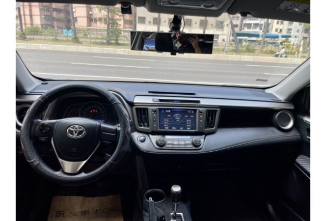 2014年RAV4頂級2.0Ei代步車 一手車 原版件 里程保證 實車實價 保證有車  第11張相片