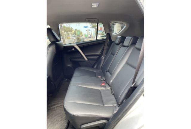 2014年RAV4頂級2.0Ei代步車 一手車 原版件 里程保證 實車實價 保證有車  第14張相片