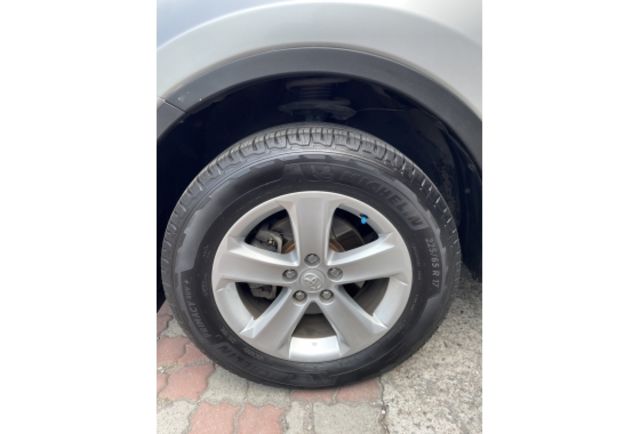 2014年RAV4頂級2.0Ei代步車 一手車 原版件 里程保證 實車實價 保證有車  第15張相片